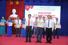 Đảng viên Nguyễn Kim Dự được tuyên dương điển hình tiên tiến về học tập và làm theo Bác năm 2024
