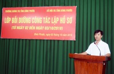 Đồng chí Nguyễn Thanh Thuyên - Phó Bí thư Đảng ủy, Phó Hiệu trưởng phát biểu tại Lễ Khai giảng