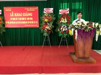 Đồng chí Nguyễn Thanh Thuyên phát biểu tại lễ khai giảng lớp TC1-19
