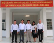 Phó Hiệu trưởng Nguyễn Thanh Thuyên - Trưởng đoàn Trường Chính trị tỉnh Bình Phước tham dự Hội thảo