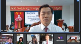 ThS. Nguyễn Thanh Thuyên - Hiệu trưởng Trường Chính trị- Chủ nhiệm đề tài phát biểu khai mạc Hội thảo