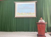 Đồng chí Trần Minh Trọng – Phó Bí thư Thường trực huyện ủy phát biểu tại Lễ Bế giảng