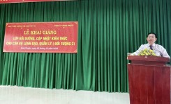 PGS.TS Nguyễn Tấn Vinh – Phó Giám đốc Học viện, phát biểu khai giảng lớp học